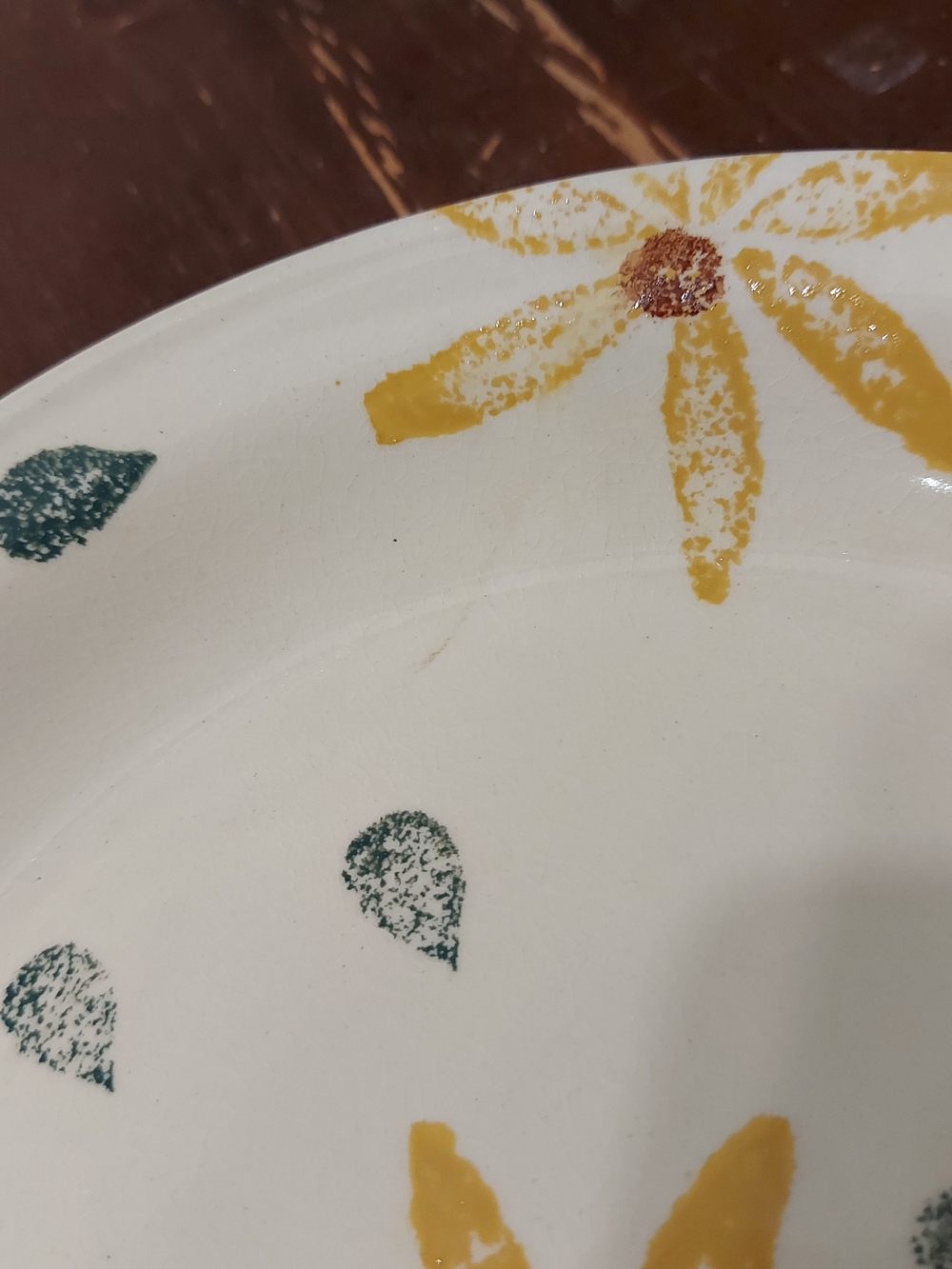 Vintage Farmhouse Ceramic Pie Plate - Picture 7 of 7